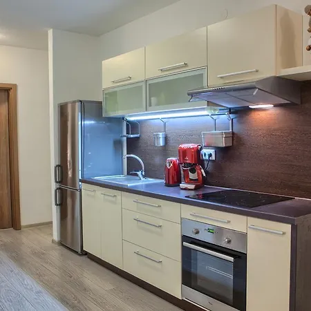 Chopok Juh Ema Superior Apartman *