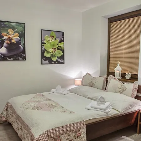 Chopok Juh Ema Superior Apartman Tále